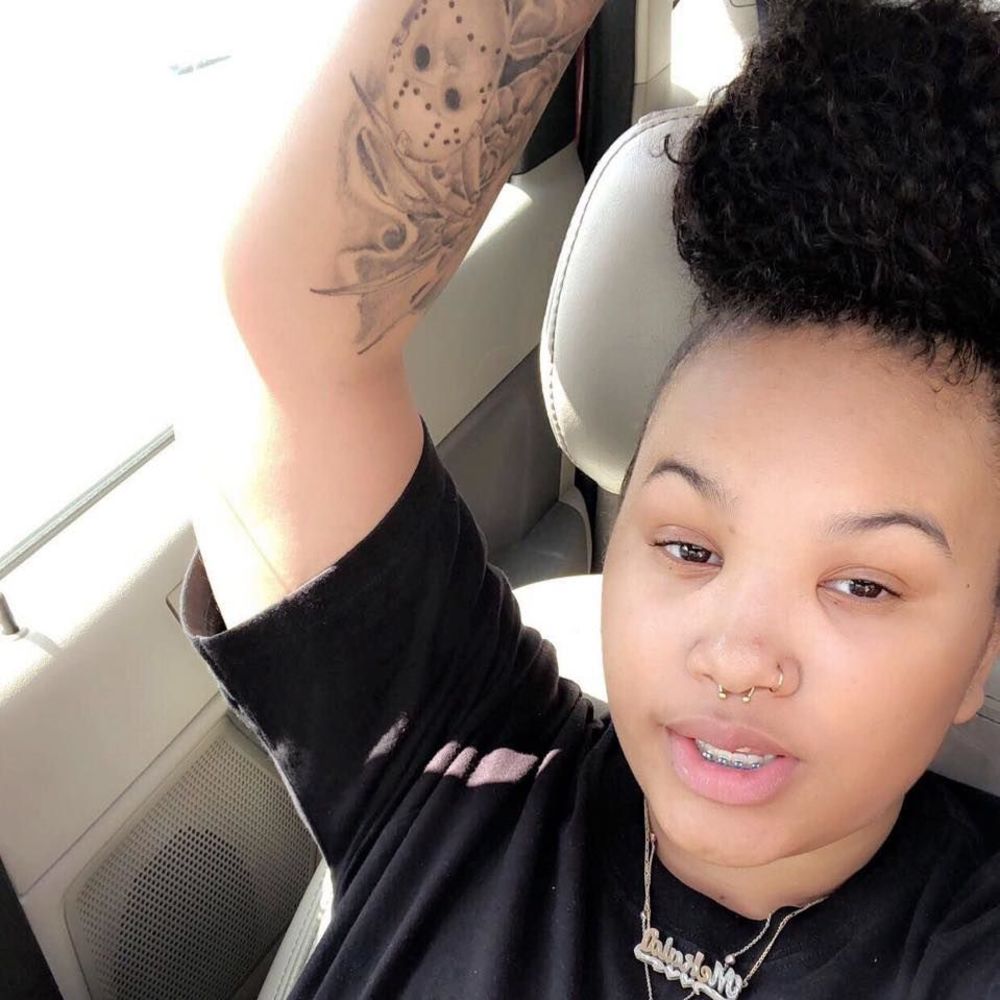 Meet your Posher, Kaia